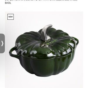 Staub basil pumpkin dutch oven 3.5 quart NEW